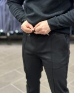 31911170.jpg